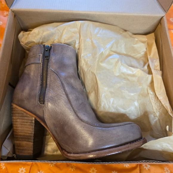 BED|STU Isla Ankle Booties - Picture 5 of 15